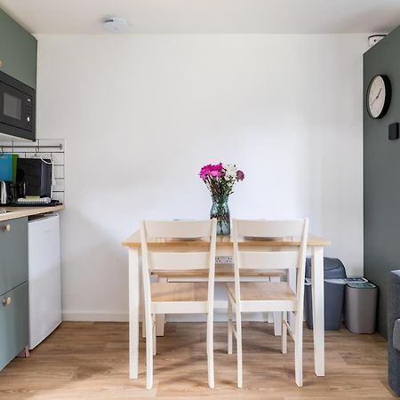 Salisbury Guest Annex Διαμέρισμα Εξωτερικό φωτογραφία