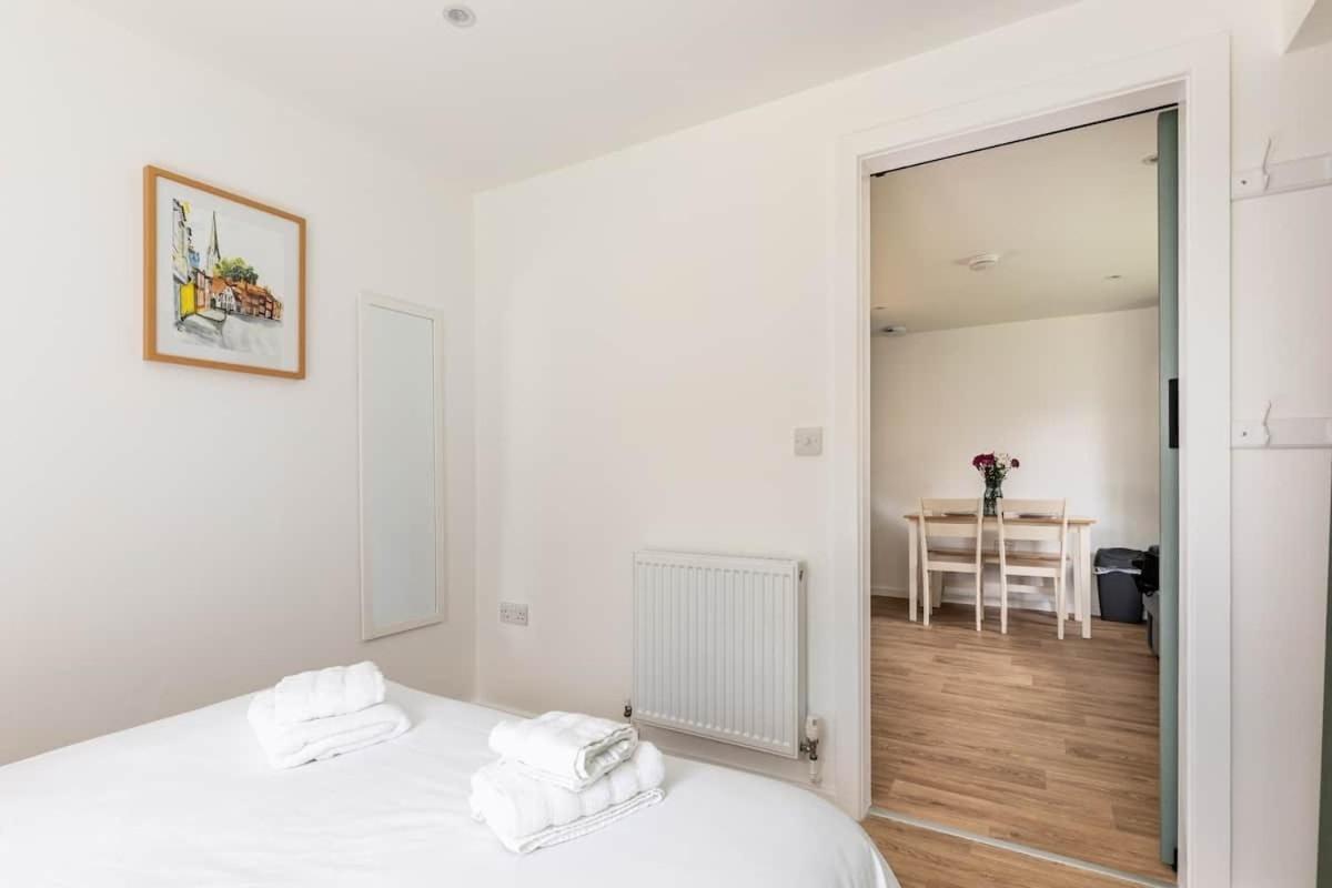 Salisbury Guest Annex Διαμέρισμα Εξωτερικό φωτογραφία
